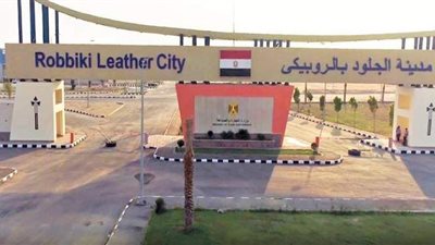 مدير الخدمة الوطنية: مجمع الروبيكي يضم 7 مصانع للغزل والنسيج