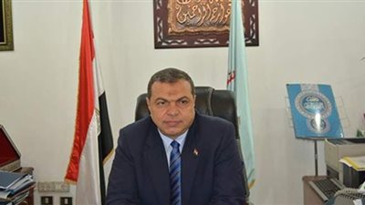 القوى العاملة : صرف 1.3 مليون جنيه منحا لـ 1386 عاملا غير منتظم بالغربية