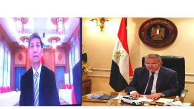 وزير قطاع الأعمال العام يبحث مع سفير الصين توطين تكنولوجيا صناعة السيارات الكهربائية