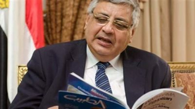 تاج الدين:  160 تجربة على لقاحات  للبحث عن دواء لكورونا