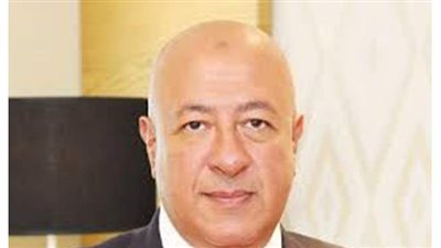 البنك الأهلى : 200 مليار جنيه حصيلة مبيعات شهادة الإدخار ذات العائد 15%