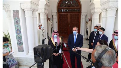 وزير الخارجية السعودي: دول الجوار الليبي لها دور مهم في حل الأزمة