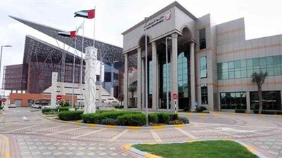 مدمن يحول منزله إلى مقهى للتعاطي وزراعة المخدرات بالإمارات