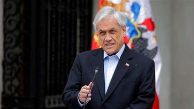 رئيس تشيلي يقيل وزراء الدفاع والداخلية والخارجية