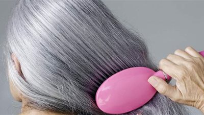 قبل العيد.. كيف تتخلصي من الشعر الأبيض بمواد طبيعية وفي زمن قياسي