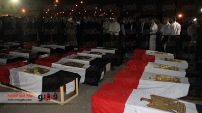 بالفيديووالصور.. لحظة وصول جثامين شهداء رفح إلى القاهرة