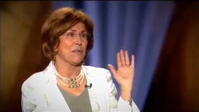 الكاتبة الصحفية فريدة