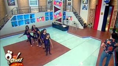 بالفيديو.. شريف مدكور يرقص باليه مع فتيات