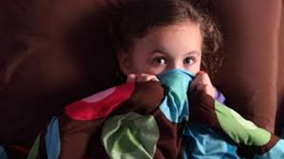 6 حلول للتغلب على مخاوف طفلك من الكوابيس