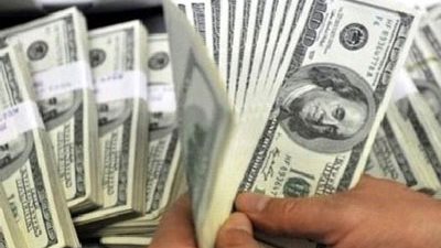 تراجع الدولار قرشًا.. وارتفاع اليورو قرشين