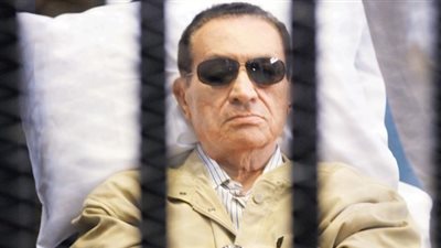 «رسائل شباب 25 يناير بعد براءة مبارك».. الحريري: سيتذكره المصريون بالظلم.. الروبي: لا حساب لفاسد في هذا البلد.. عدلي: إدانة الأنظمة السياسية لا تكون عبر محاكمات جنائية