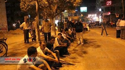 احتشاد المئات أمام محافظة المنوفية للمشاركة بمسيرة للتنديد بمجزرة رفح