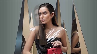 أمينة خليل بملابس بلاستيك ونحافة ملفتة في أحدث جلسة تصوير