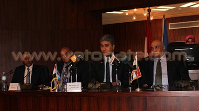 وزير الطيران يشارك في الاحتفال باليوم العالمي للأرصاد