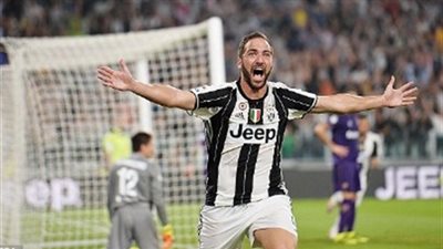 هيجواين يقود تشكيل يوفنتوس أمام موناكو في دوري الأبطال