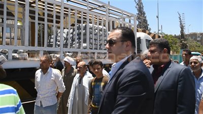 بالصور.. محافظة الفيوم تبيع الأرز بـ4 جنيهات للمواطنين