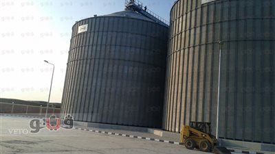 بالصور.. صوامع الشرقية تستعد للقمح والفلاحون يفضلون التجار.. تقرير