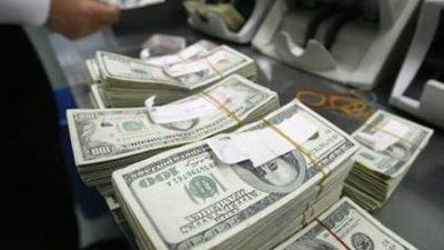 النائب العام يأمر بفتح التحقيق فى اتهام عضو بحزب النور بغسل الأموال