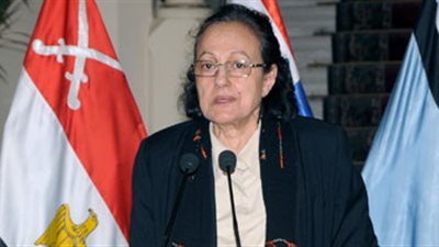 سكينة فؤاد: تطالب الجيش والشرطة بحماية المواطنين