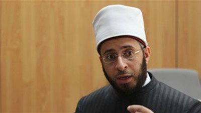 أسامة الأزهرى يرد على سؤال نائبة عن عدم تكفير الأزهر لداعش