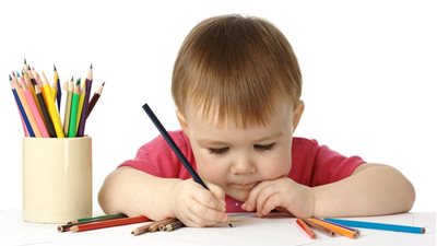 مشروب طبيعي يساعد على تنمية ذكاء طفلك