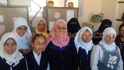 وكيل «تعليم جنوب سيناء» يشدد على ضرورة الاهتمام بالأنشطة المدرسية