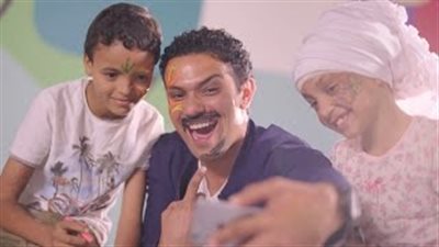 بالفيديو.. آسر ياسين ويسرا اللوزي وبشري يدعمون الأطفال بـ«شوف بقلبك»