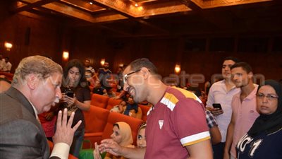 محافظ الإسماعيلية يشهد ختام منتدى الحوار الوطني للشباب 2016