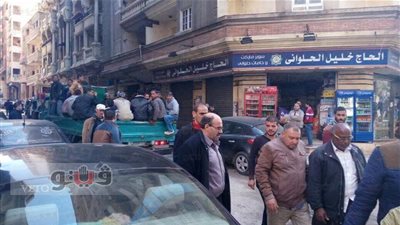 بالصور.. حملة لإزالة البناء المخالف بحي المنتزه بالإسكندرية