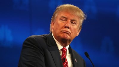 صحفي أمريكي: ترامب طرد كومي لاحتمالية تهديد مستقبل رئاسته