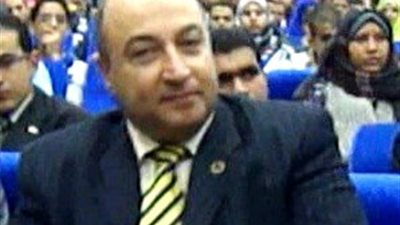 وقف الأنشطة الطلابية بالجامعات حدادًا على شهداء 