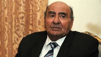 رئيس مجلس الدولة الأسبق: مفيش تهمة اسمها خدش الرونق العام