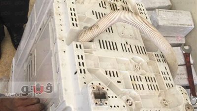 ضبط راكب حاول تهريب أجهزة كهربائية داخل غسالة بجمرك سفاجا