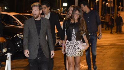 30 يونيو.. حفل زفاف ميسي على حبيبته أنطونيلا