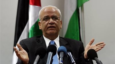 عريقات يصل موسكو لإطلاعها على المحادثات مع إسرائيل