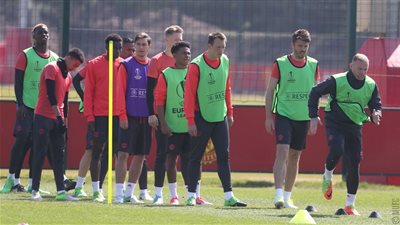 بالصور.. مانشستر يونايتد يختتم تدريباته للقاء سيلتا فيجو