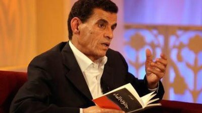 مؤسسة محمود درويش تنعي وفاة الشاعر التونسي أولاد أحمد