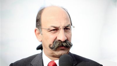 محام: القانون سيعوق عمل نيابة الثورة