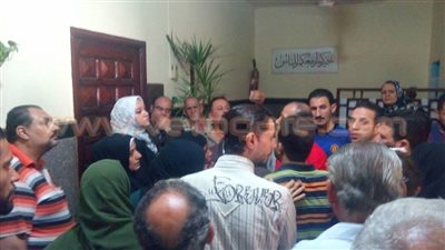 نواب قليوب يستمعون لشكوى الأهالي بشأن مساكن الأوقاف