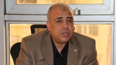 رئيس المترو يلتقى رئيس لجنة النقل بالبرلمان لبحث خطط التطوير