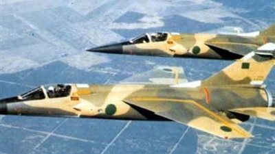 طائرات حربية تابعة لحكومة الوفاق الليبية تهاجم معقل داعش في سرت