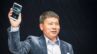 ريتشارد يو: «هواوي» تعتزم التفوق على أبل وسامسونج عام 2021