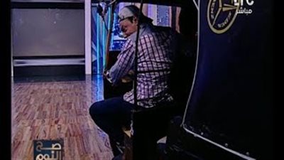 بالفيديو.. الغيطي يقتحم ستوديو «صح النوم» بتوك توك على الهواء