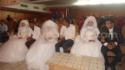 بالصور.. حفل زفاف جماعي بقصر ثقافة أسوان