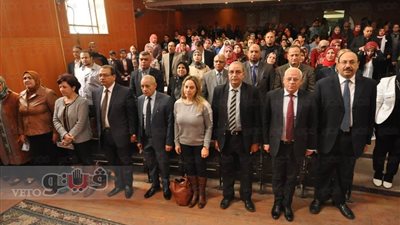 بالصور.. محافظ بورسعيد يشهد اليوم العالمي للإنترنت الآمن