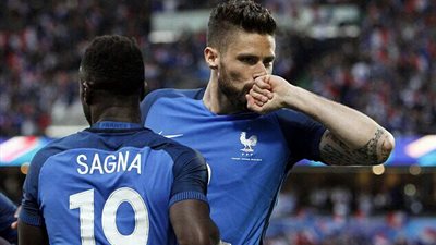 «جيرود» يحرز الهدف الأول لفرنسا في شباك رومانيا