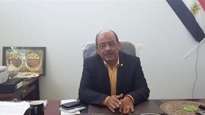 انفراجة في أزمة المياه بالسويس بعد الدفع بسيارات مياه