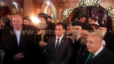 بالصور.. نواب الإسكندرية يشاركون في العظة الأسبوعية لـ«تواضروس»