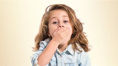 إستراتيجية التعامل مع الطفل «الكذاب»