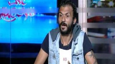 بالفيديو.. إبراهيم سعيد يحرج خالد صلاح: «ترضى مراتك تتصور مع حد غريب»